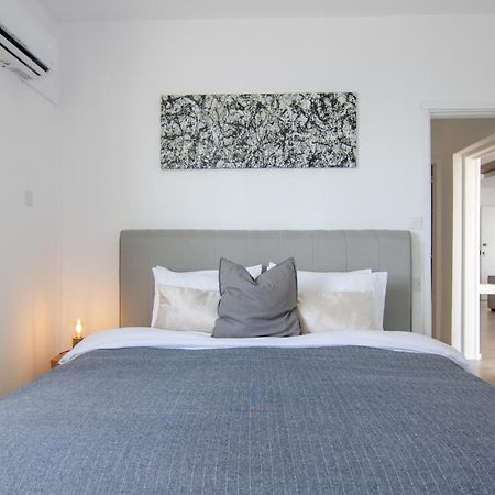 Phaedrus Living: Seaview Luxury Flat Athina Grenada Apartment Paphos Bagian luar foto